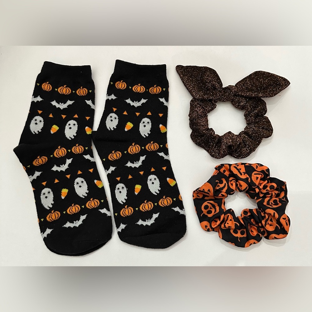 American Eagle Halloween Scrunchies 2-pack + Graphic Socks Black Orange One Size